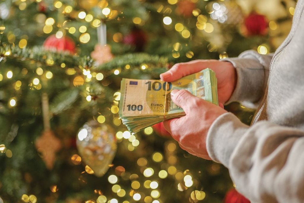 Geef geen geld cadeau met Kerstmis